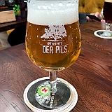 072 Met natuurlijk een lekker biertje